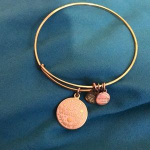 “Thankful” Alex & Ani Braclets